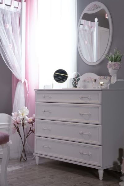 Mirror | Isabella
