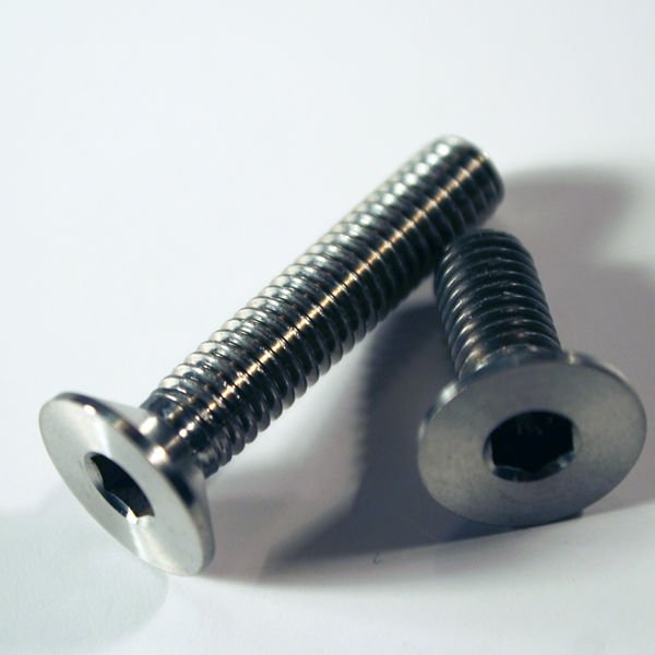 DIN 7991 HB İMBUS TİTANYUM GRADE 2