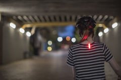 Arka Aydınlatma Siyah Mıknatıs Klips Şarjlı Plus Knog