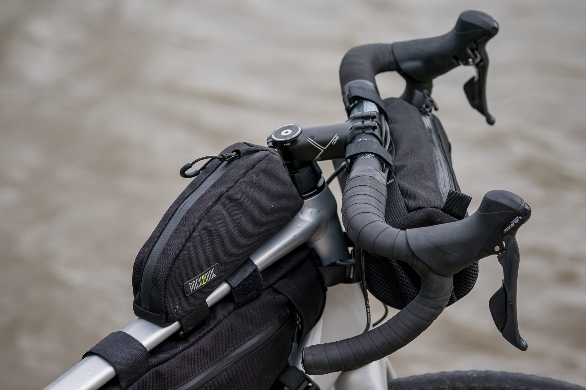Yol/Gravel Kadro Üstü Çanta Siyah TopRock Pack2Ride