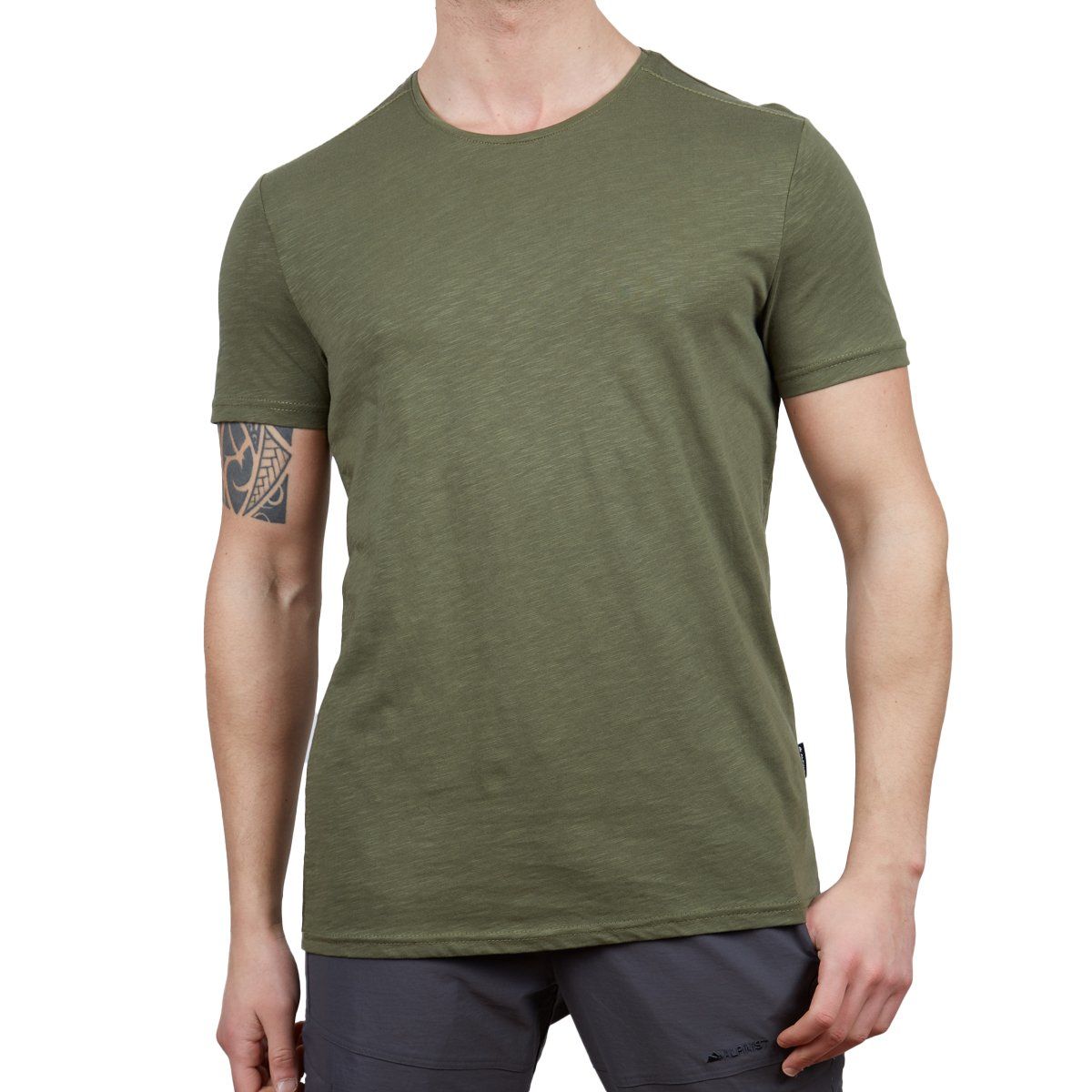 Alpinist Albino Basic T-Shirt Haki