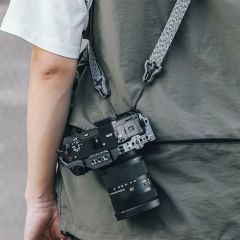 Falcam F22 & F38 Quick Release Camera Cage Çerçeve (Sony a6700)