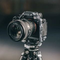 Falcam F22 & F38 & F50 Quick Release Camera Cage Çerçeve (Sony a7RV)