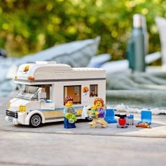 LEGO City Tatilci Karavanı 190 Parça (60283) - Oyuncak Yapım Seti