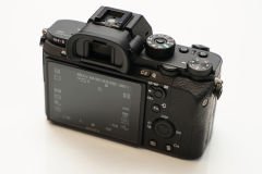 Sony A7R II Body Aynasız Fotoğraf Makinesi (İkinci El Ürün)