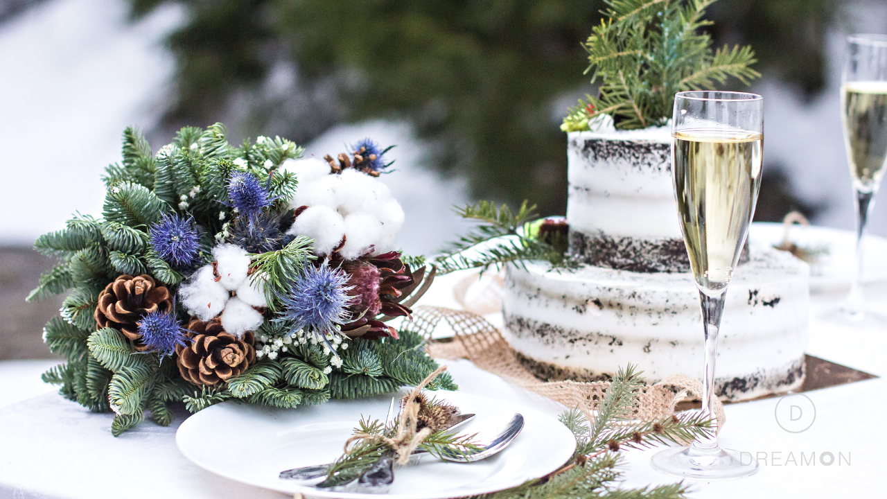 Winter Theme at the Wedding: A Fairytale-Like and Warm Wedding Ceremony