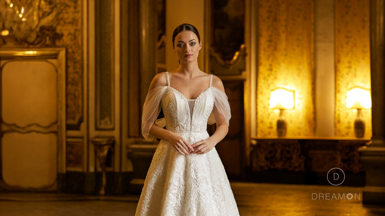 Scorpio Wedding Dress Selection: Harmony of Passion and Elegance