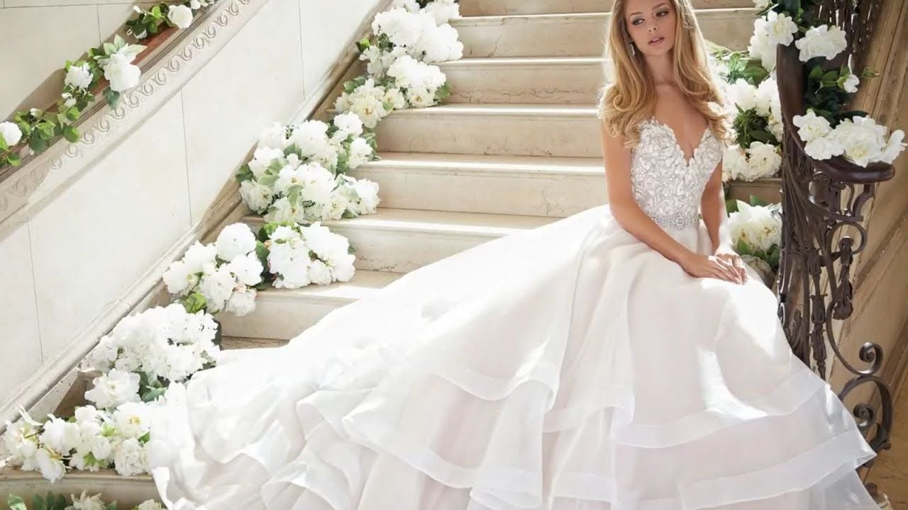 كيف تختارين موديل فستان الزفاف الأكثر أناقة؟