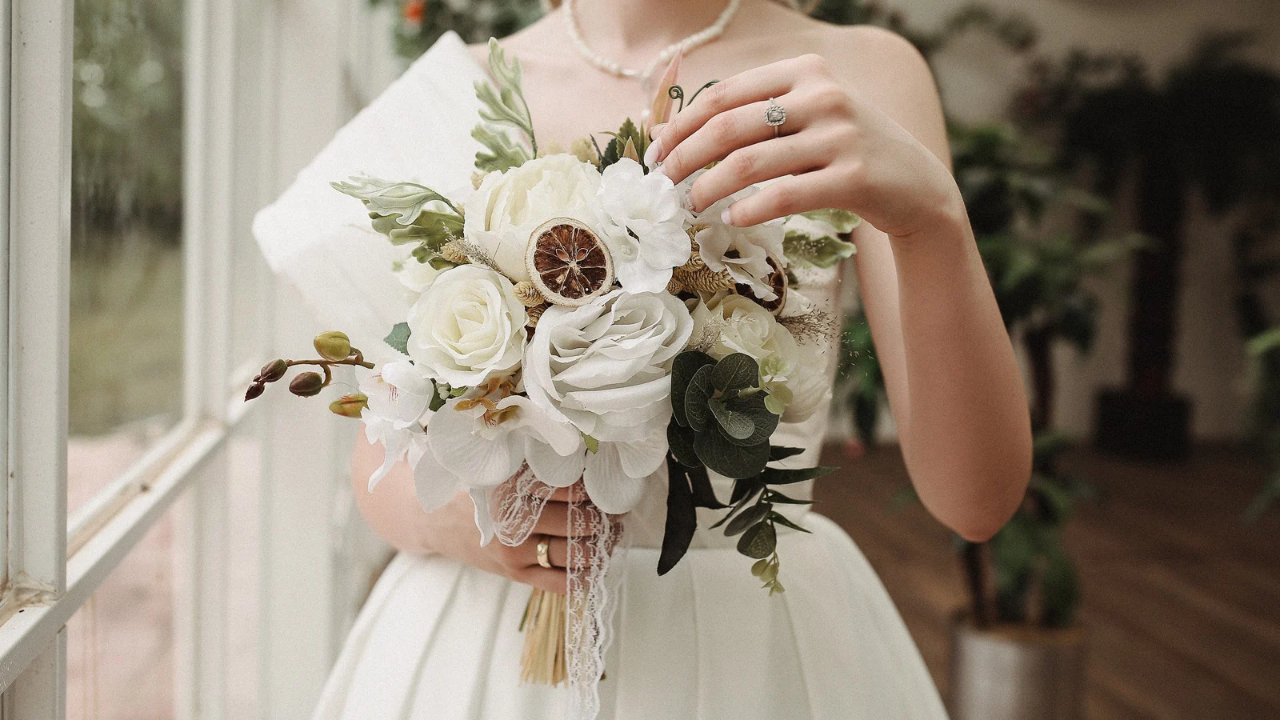 How should bridal flower selection be?