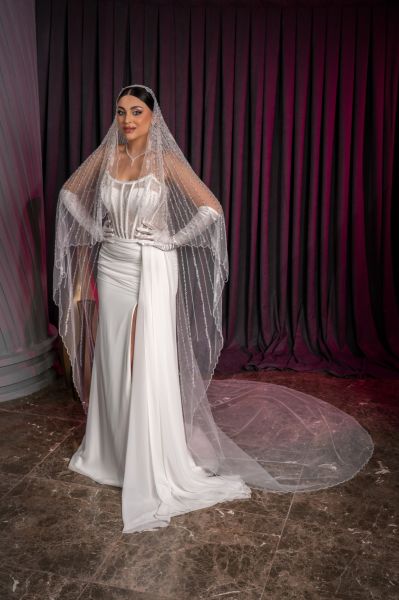 D-374 حجاب زفاف منقوش
