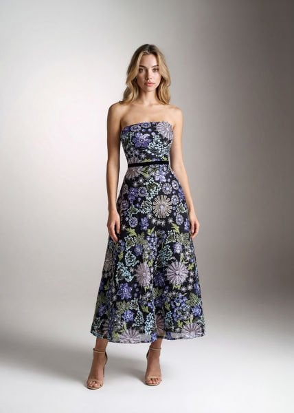 Straplez Yaka, Çiçek Desenli, Bel Vurgulu, Midi Boy Abiye Elbise