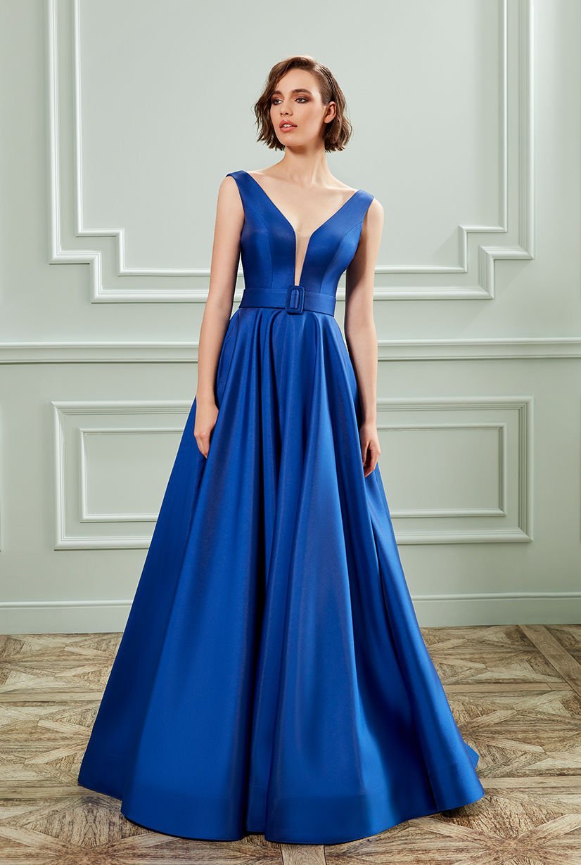 V-Neck Flared Skirt Belted Evening Dress Model