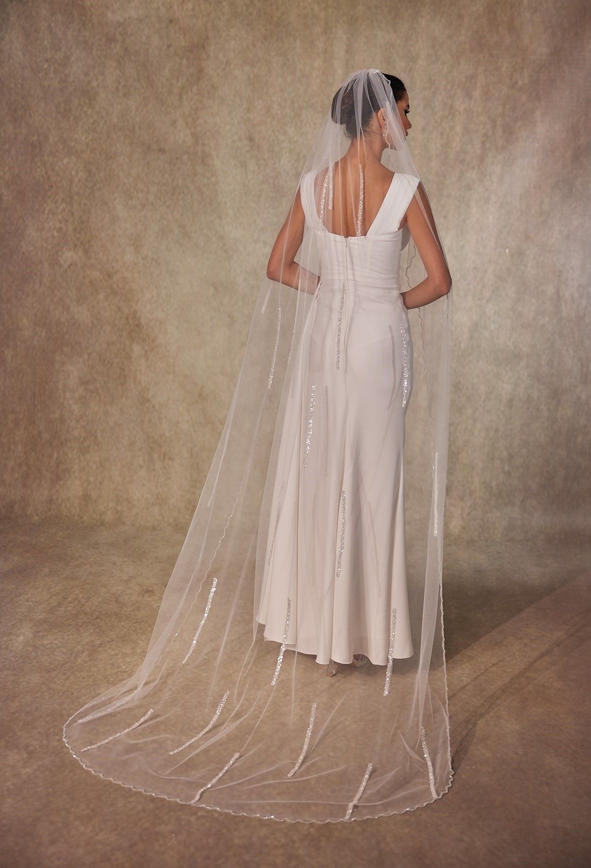 D-243 GELİN DUVAĞI