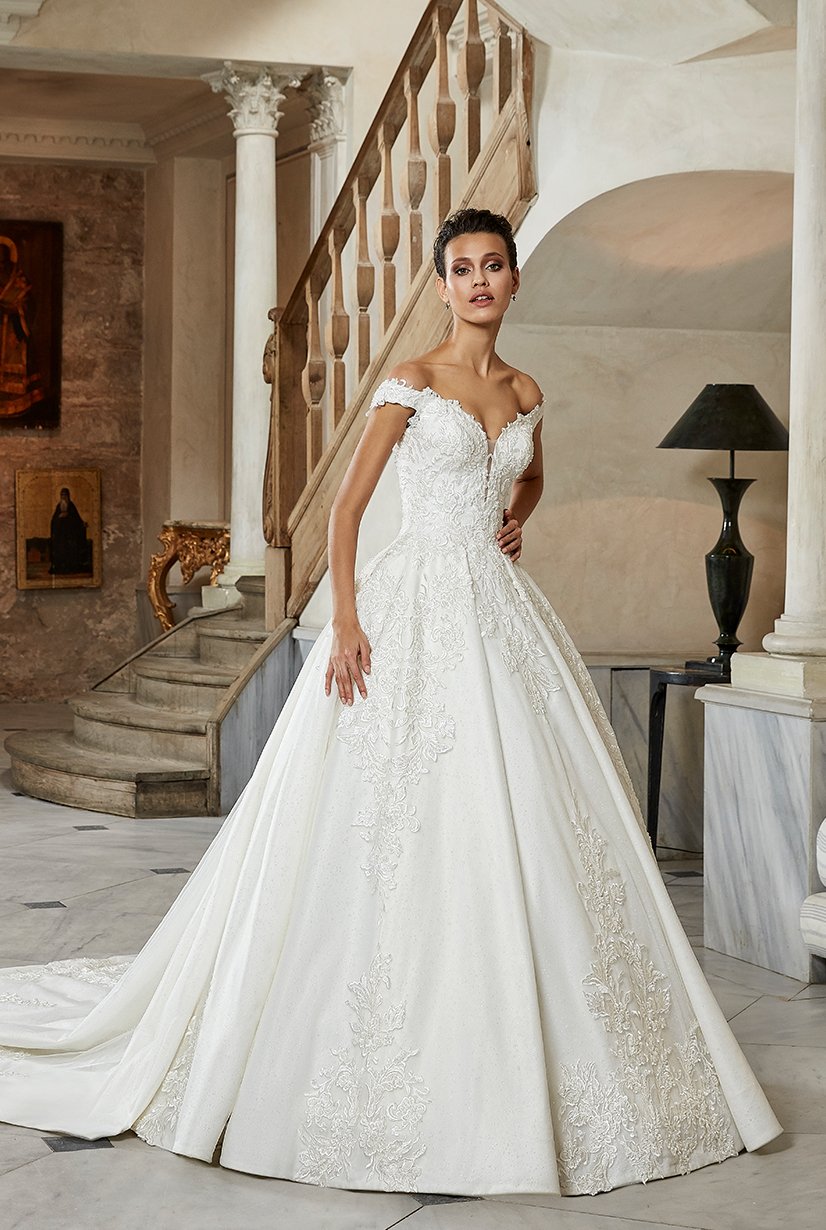 Tail cut gown for wedding cheap