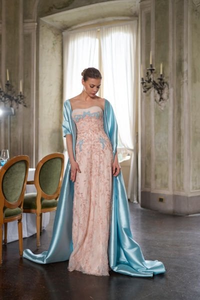 Straplez, İşlemeli Dantelli, Saten Portatif Kollu Dar Kesim Abiye Modeli