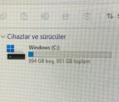 Monster Abra A7 V11.4 Intel® Core™ İ7-11800H CPU @ 2.30GHz 16GB Ram 1TB Samsung SSD NVIDİA GeForce RTX 3050 (4GB)  17.3 144HZ Ekran