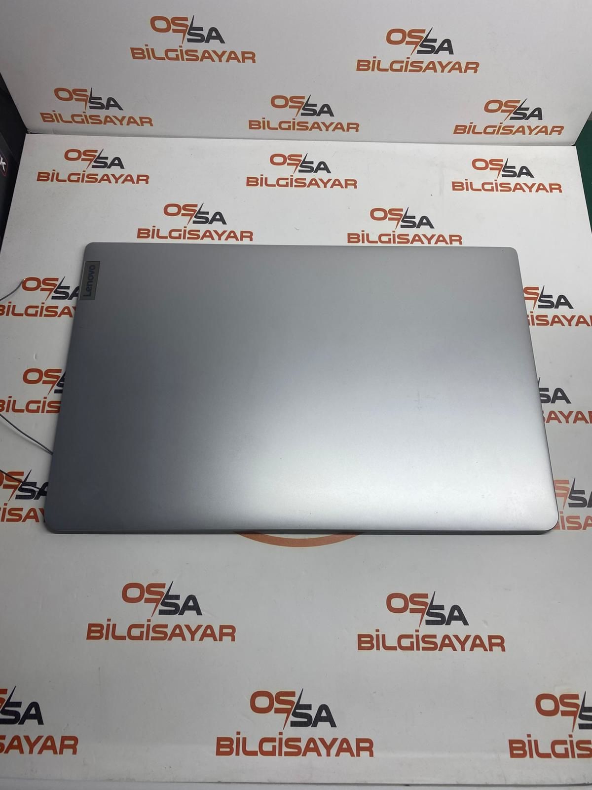 Lenovo ideaPad 1 15IGL7 Cover Ekran Kasası