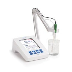 HI5221-02 Masa Tipi Ph Metre