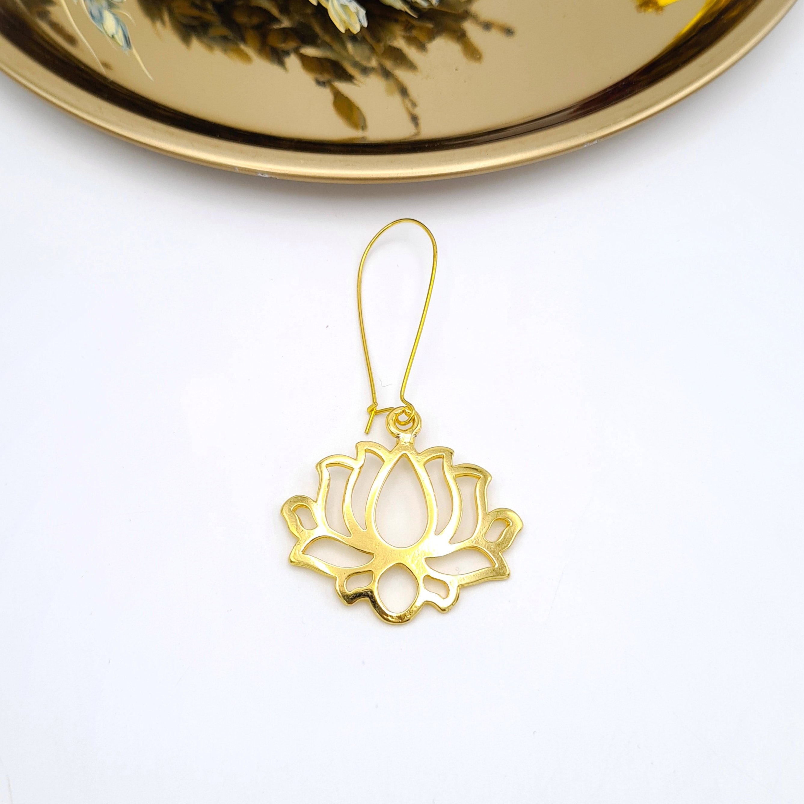 Zeytin Ağacı Ada Lotus Çiceği Küpe (Tekli)