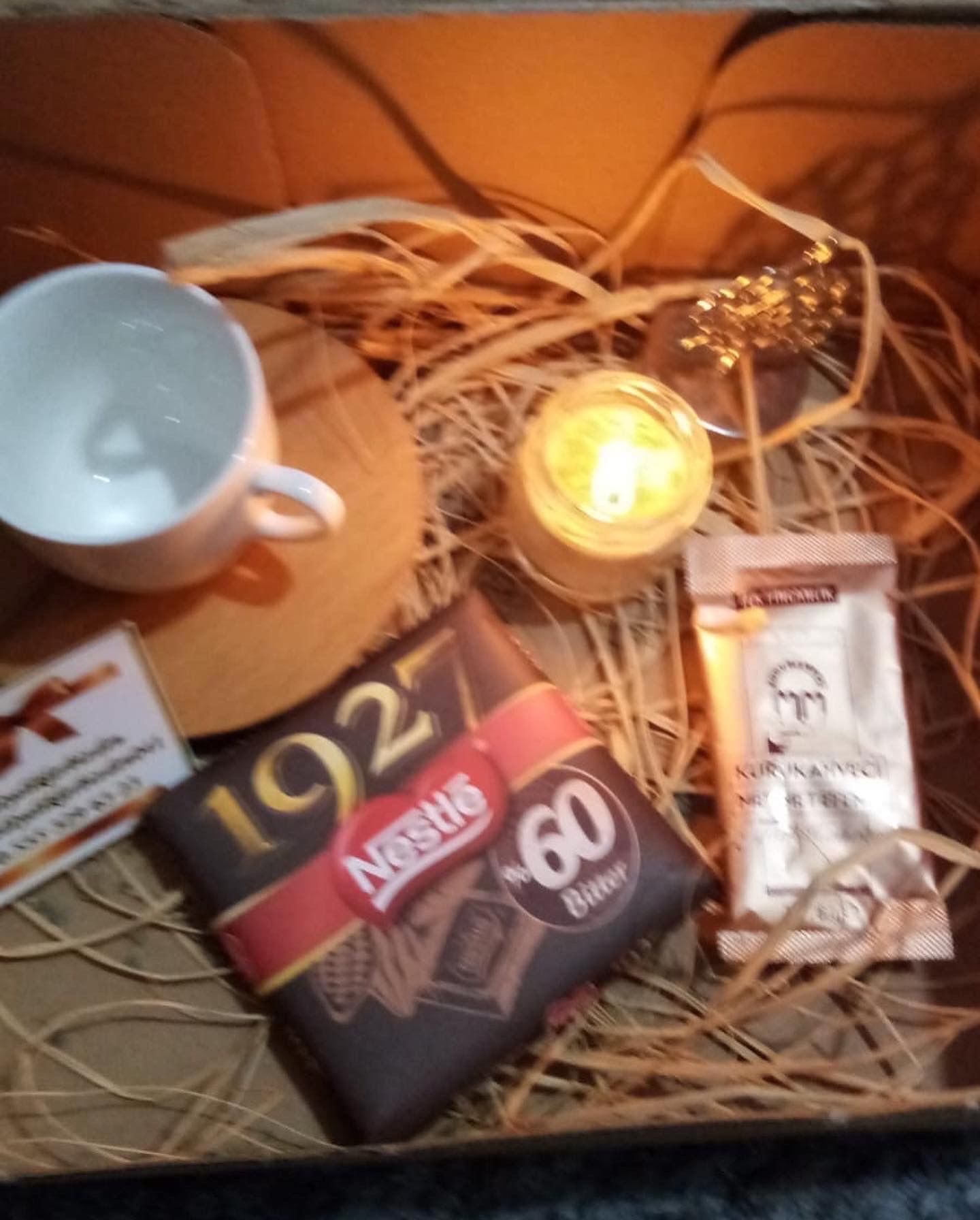 1 Adet Kahve Fincanı Çikolata Cam Şişede Lavantalı Mum