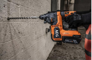 AEG BBH18BL2-502C Akülü Kömürsüz Kırıcı Delici