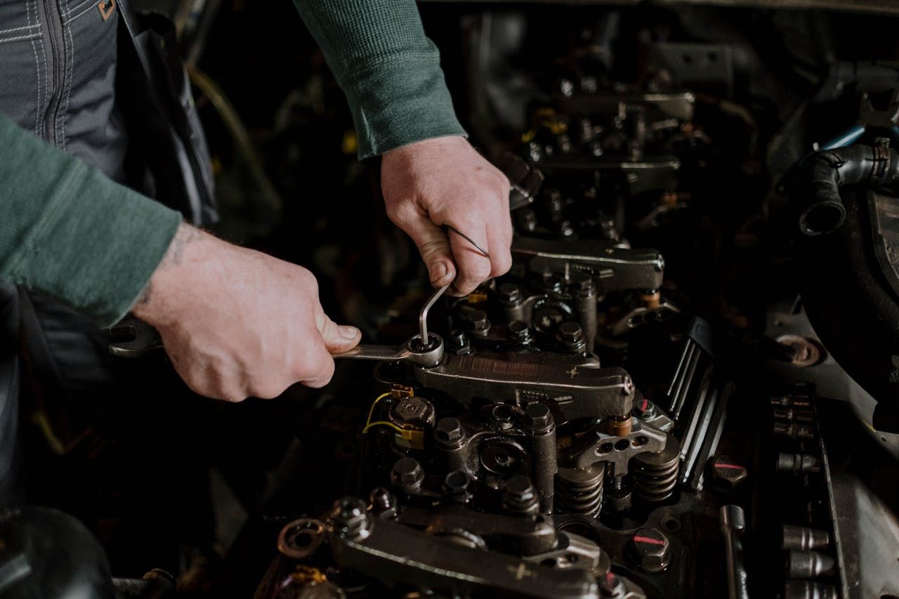 Motor Arıza Lambası Neden Yanar? (Güncel Rehber)