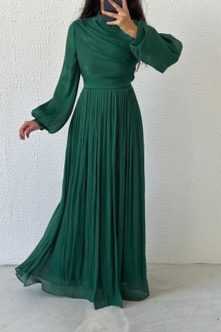 Draped Elegance Organza Hijab Evening Dress Green