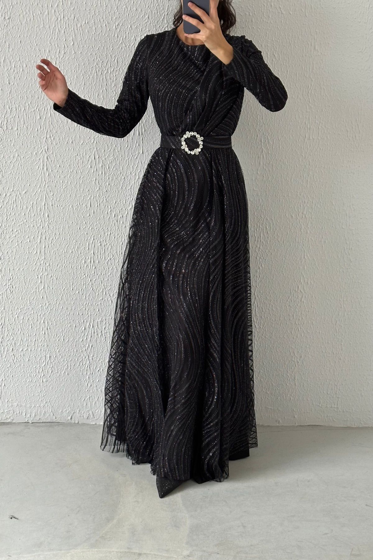 Gösterişli Pelerin Model Simli Tesettür Abiye Siyah - Leyuze Boutique
