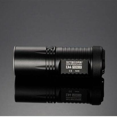 NITECORE EA4 860 LUMEN EL FENERI(4XAA)