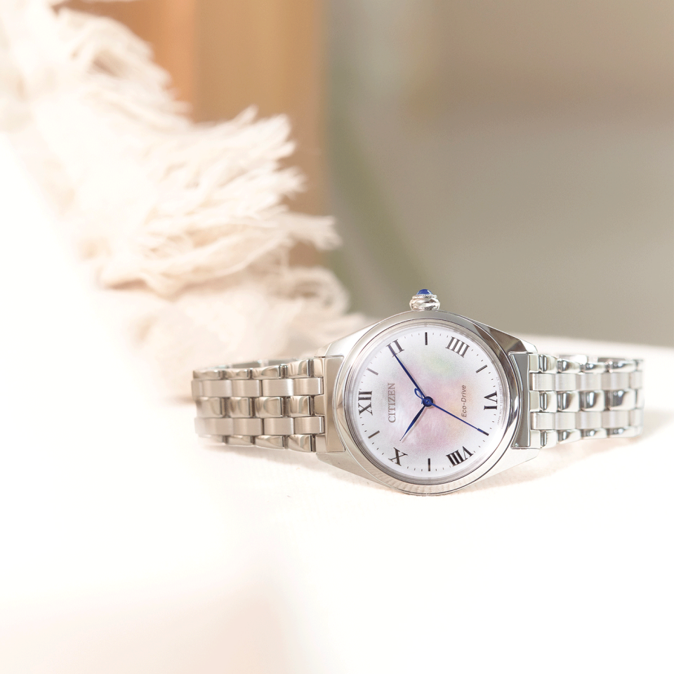 Citizen EM1140-80D Kadın Kol Saati