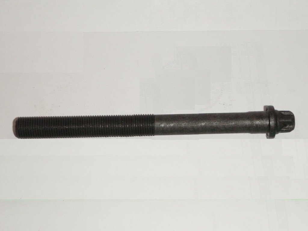 MOTOR-SİLİNDIR KAPAK CİVATA TORS BAŞLIKLI AVTOVAZ SAMARA (48), 8V VEGA (51)