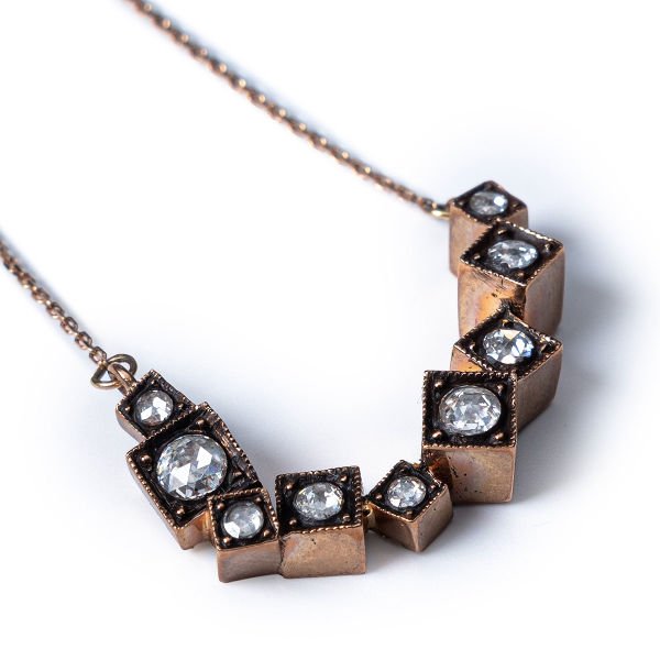 0.28 Karat Elmas Kolye