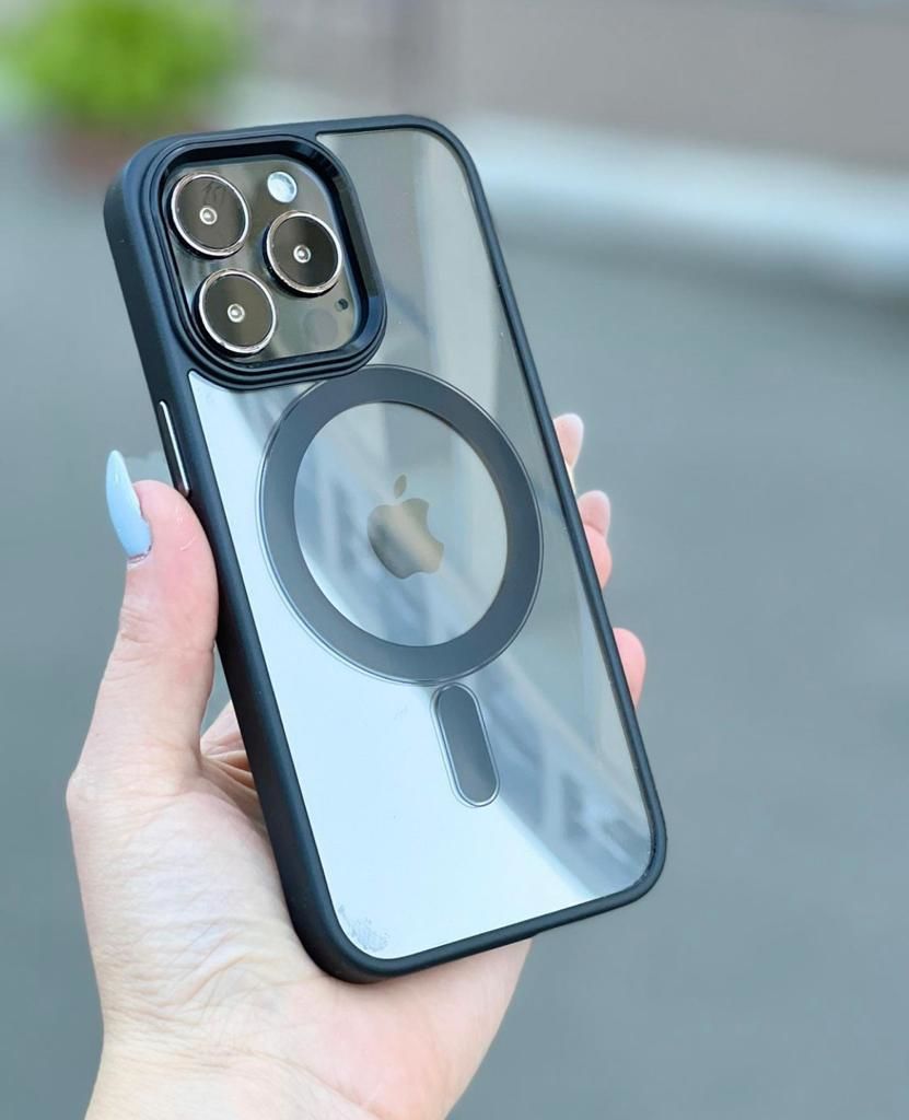 iPhone Kristal MagSafe Şeffaf Kılıf - Siyah