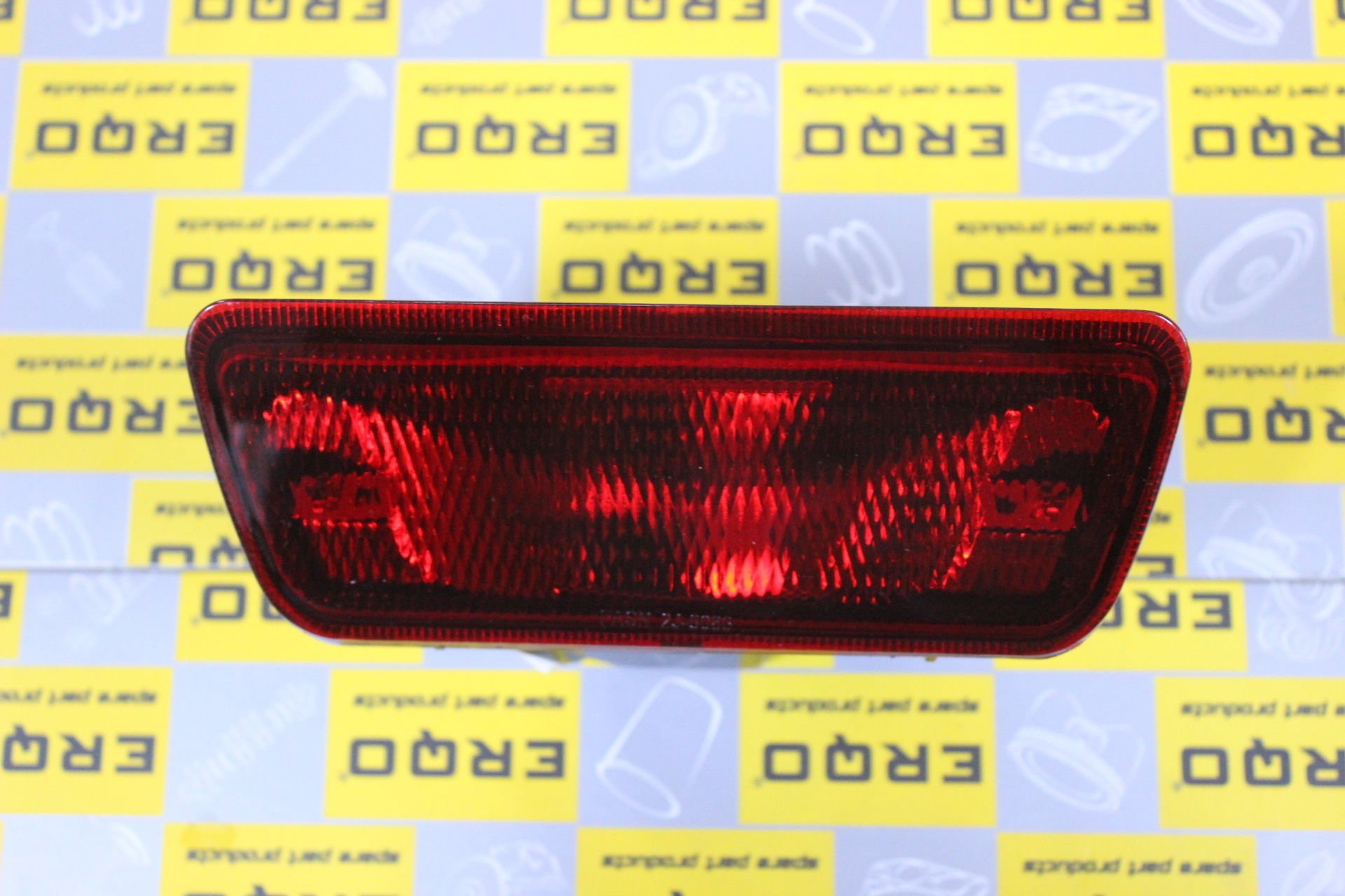 85070-1KA0A REFLEKTÖR JUKE ORTADAKİ ARKA SİS