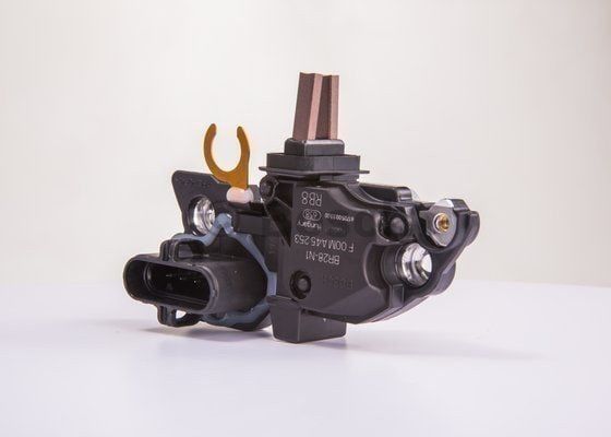 KONJEKTOR MERCEDES ACTROS 1831 - F00MA45253
