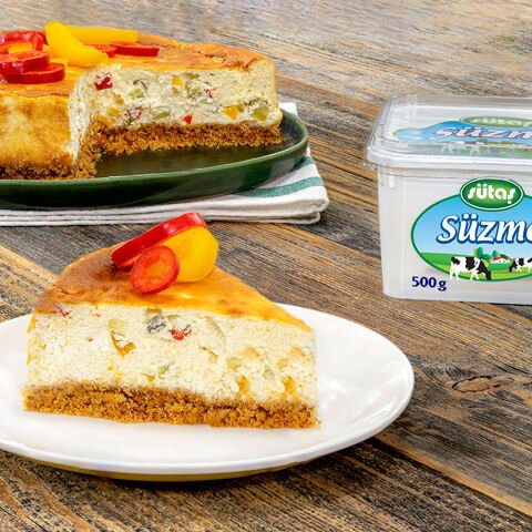 Süzmeli Tuzlu Cheesecake