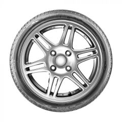 205/50R17 93W XL DRIVEWAYS LASSA
