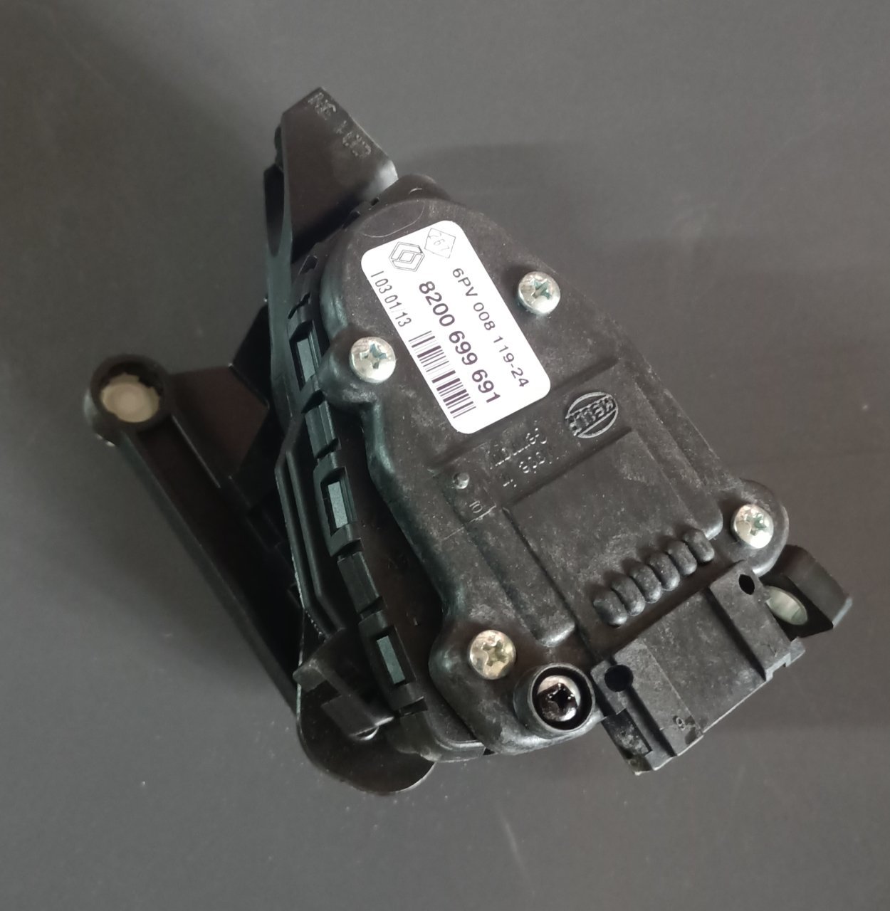 Gaz Pedalı Potansiyometre (Kaptör) Clio 2 - II - Kangoo 8200699691 - Renault Mais