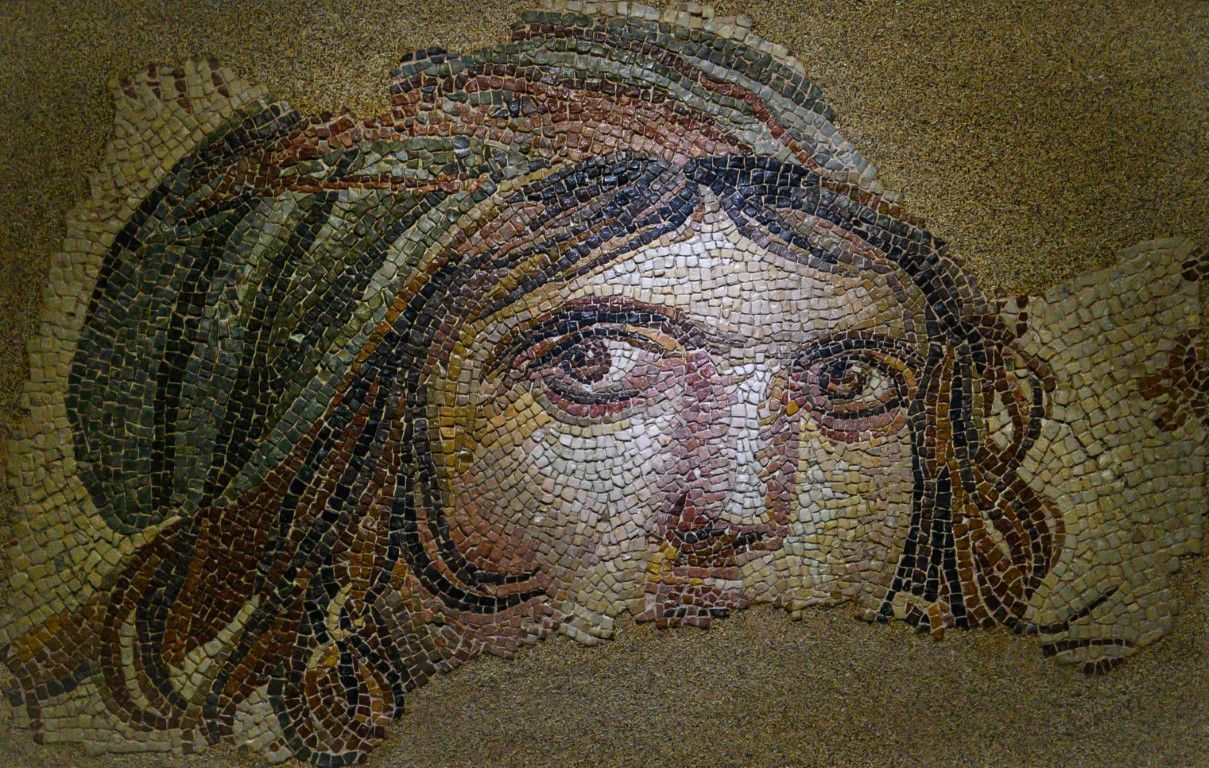ZEUGMA ÇİNGENE KIZI 3D DUVAR POSTERİ