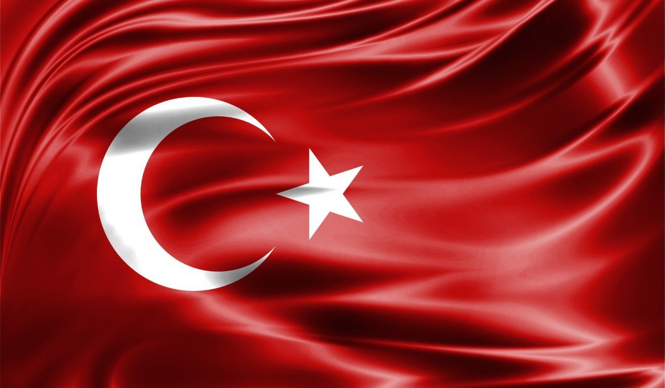 DALGALANAN TÜRK BAYRAĞI DUVAR POSTERİ