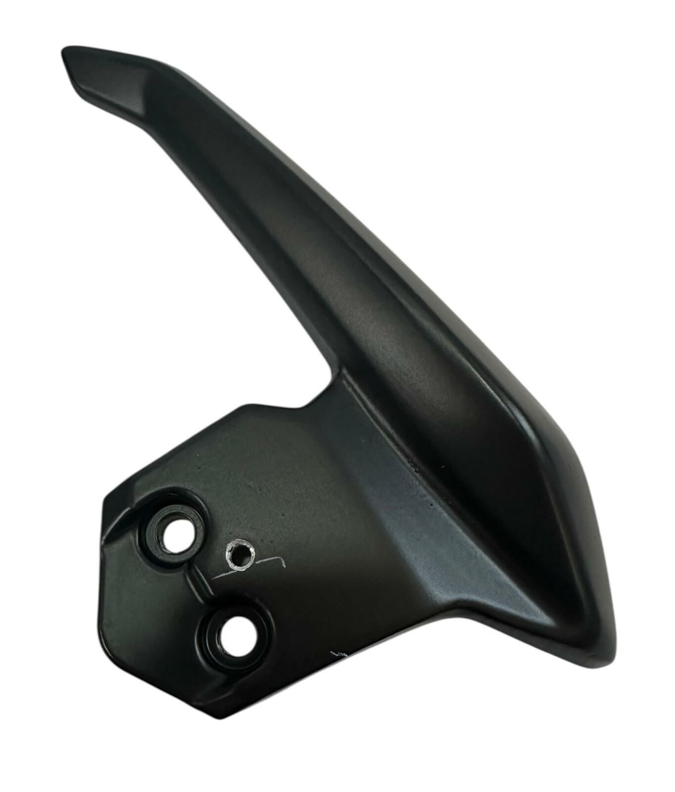 Bajaj Dominar 400 Sol Arka Kuyruk Tutamak Orjinal 2019-2021 (56DT5U36)