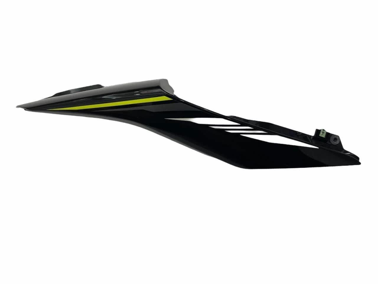 Yamaha R25 Sele Altı Sağ Grenaj Orjinal 2014-2018 (1WD-XF172-50-P0)