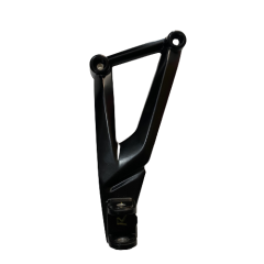 Bajaj Pulsar NS 200 Sağ Yolcu Ayaklığı Braketi Siyah Orjinal 2021-2023 (56JL4K4X)