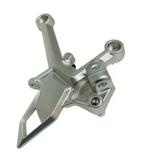 CF Moto NK 250 Sağ Sürücü Ayaklığı Braketi Orjinal (6KM0-140200-10000)