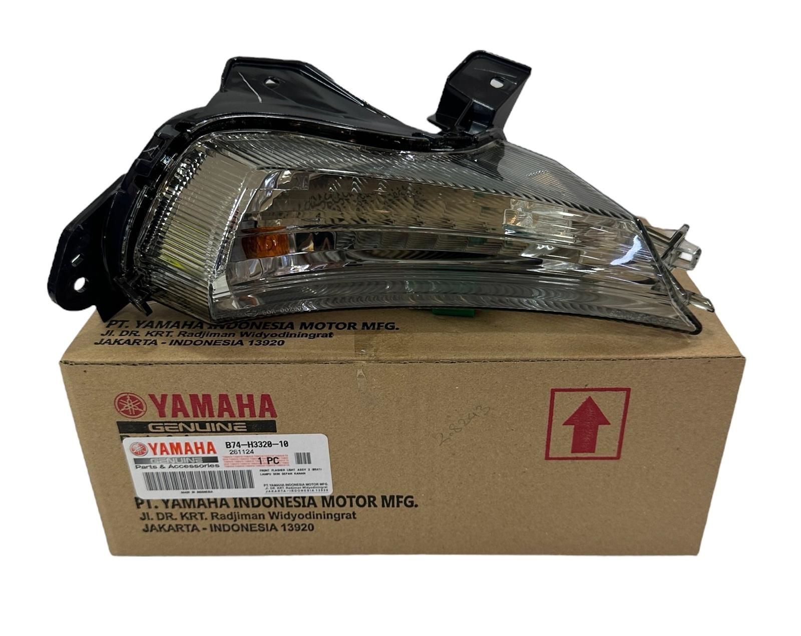 Yamaha Xmax 300 Sağ Ön Sinyal Orjinal 2021-2022 (B74-H3320-10)