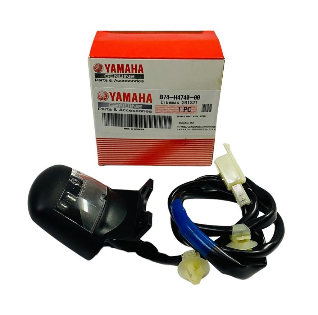 Yamaha Xmax 250 Plaka Lambası Orjinal 2018-2021 (B74-H4740-00)