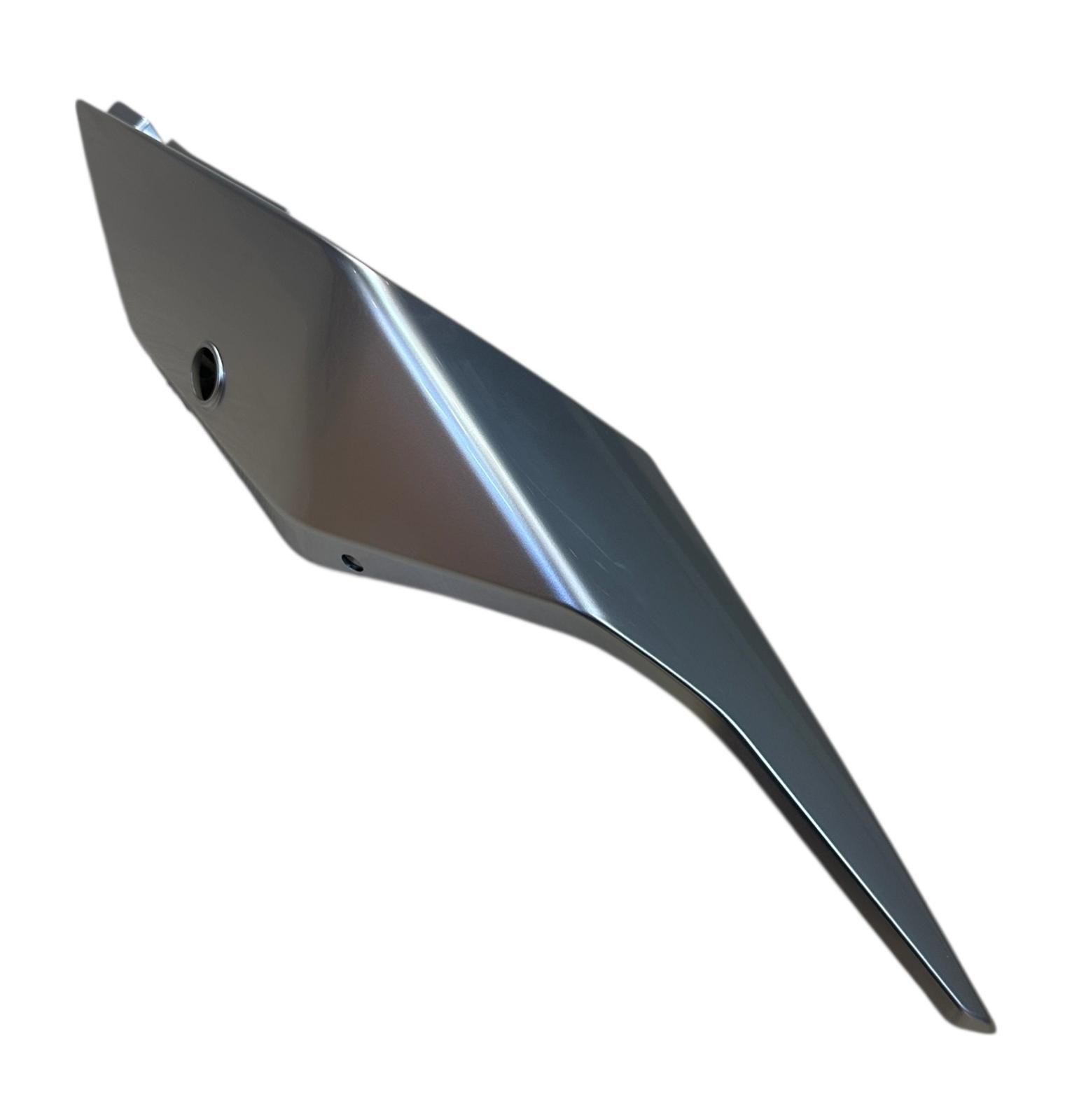 CF Moto Nk 250 Sol Kuyruk Grenajı Gri E4 Orjinal (6KM0-044201-0VF00)