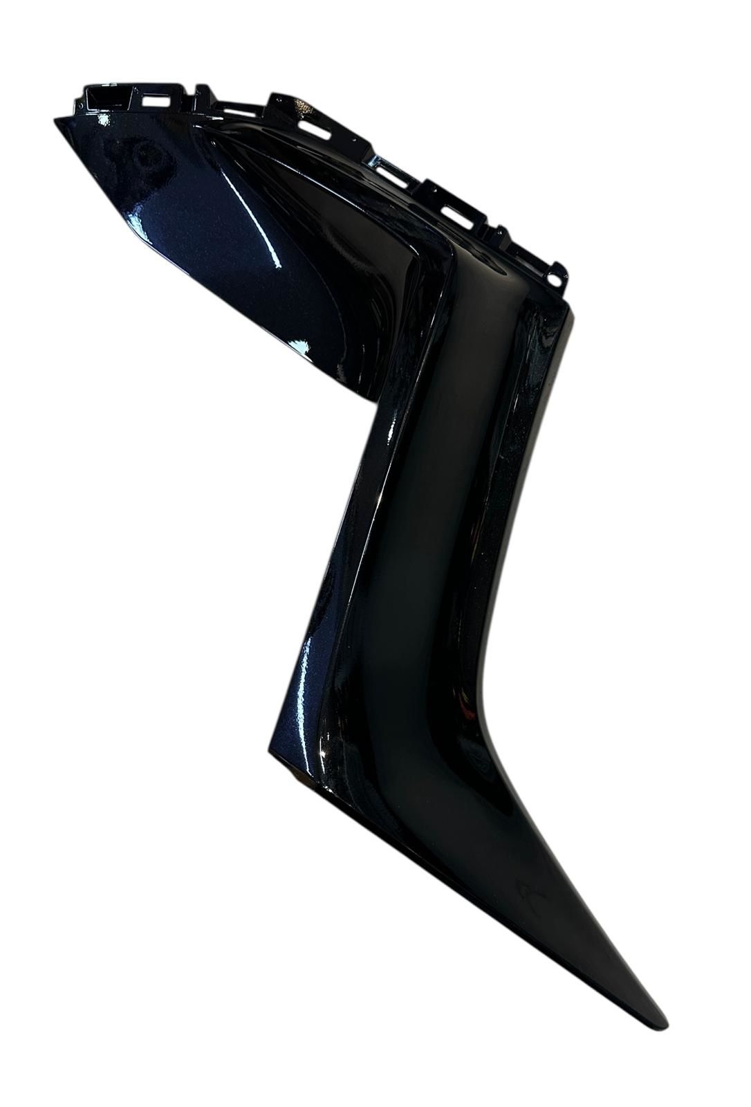 Yamaha Xmax 250 Ön Sağ Panel Z Grenajı Parlak Siyah Orjinal 2023-2025 (BMK-F835K-00-P1)