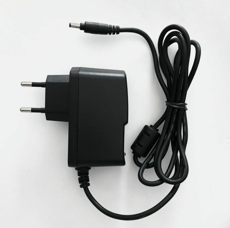 5V 2A Adaptör 5 Volt 2 Amper 3.5x1,35