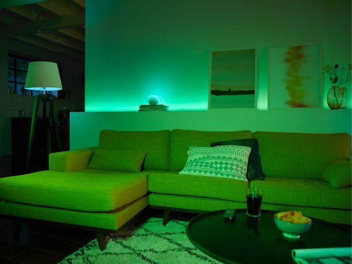 Philips Hue V4 Bluetooth Özellikli Güç Adaptörlü 2 Metre Akıllı LED Şerit